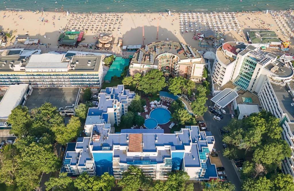 Bratanov Excelsior Apartment Napospart Kültér fotó