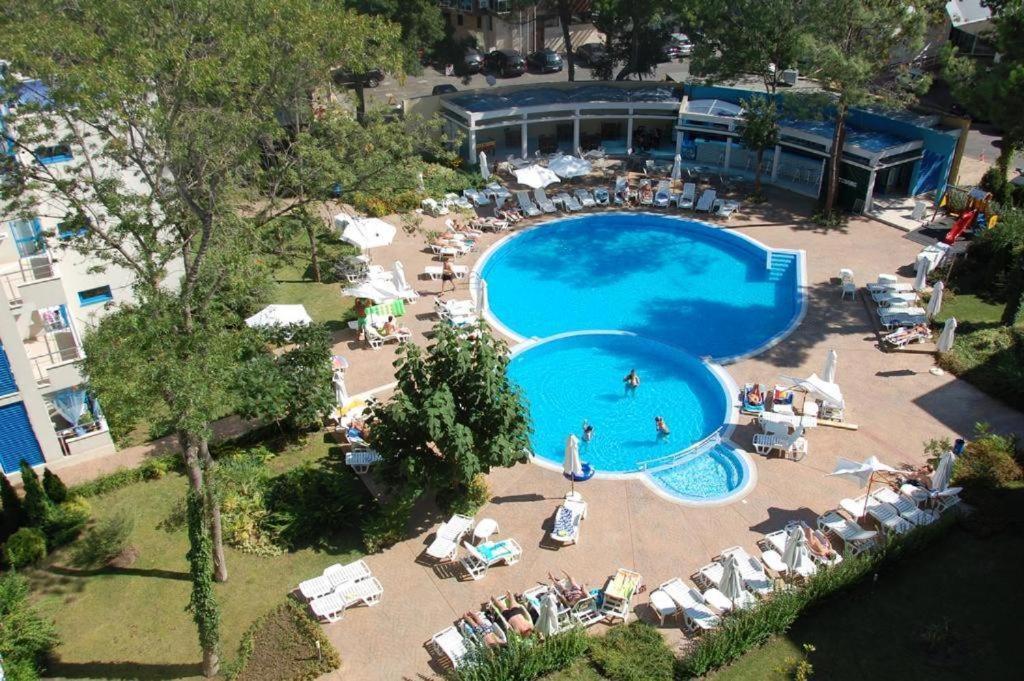 Bratanov Excelsior Apartment Napospart Kültér fotó