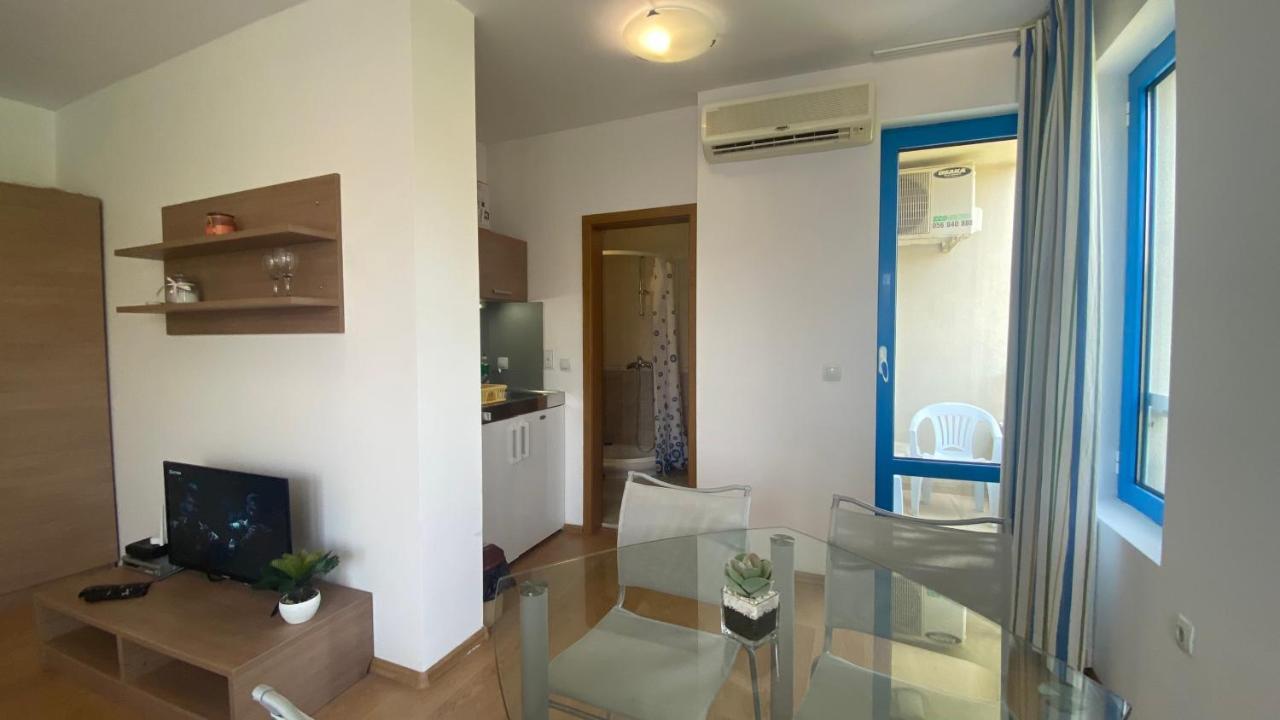 Bratanov Excelsior Apartment Napospart Kültér fotó